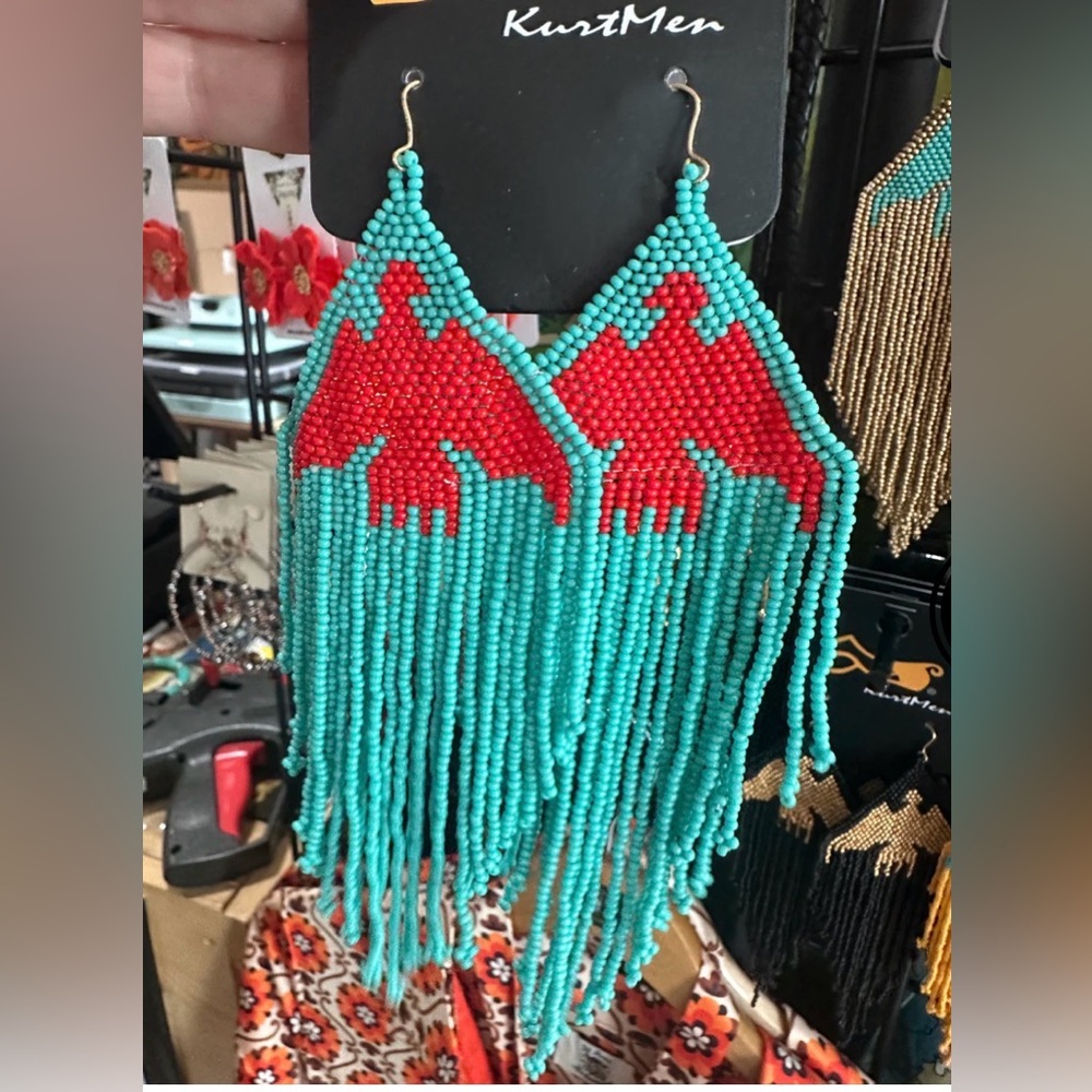 NWT Thunderstruck Beaded Earrings - Red and Turquoise